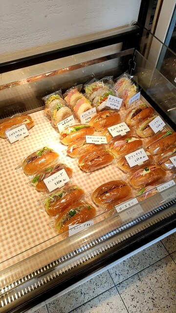 Anne Shirley photo 4