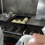 ぎょうざ専門店 赤萬 三宮店 - 