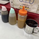 ぎょうざ専門店 赤萬 三宮店 - 