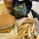 マクドナルド - ハッピーセット　　　　パッピーじゃないな