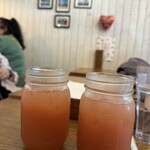 Sunny Days Monsarrat Ave Honolulu - 