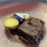 マダム・トキ - 和牛ホホ肉のブレゼ　マデラ酒、赤ワインの香り