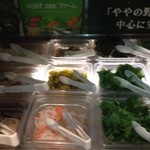 ややダイニング - 野菜モリモリ、たらも、ローストビーフサラダもありました