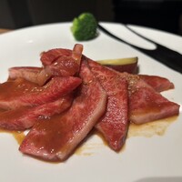 北新地 肉料理 名門 - 