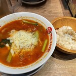 太陽のトマト麺 - 