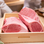 肉屋 雪月花 NAGOYA - 三重県 特産松阪牛 58ヶ月