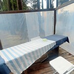 きままな台所 - 外にテーブルもあります