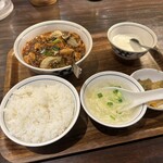 陳麻婆豆腐 - 牡蠣入りの麻婆豆腐ランチセット