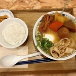 野菜を食べるごちそうとん汁 ごちとん - 