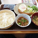 Sukiya - 私のぉ～牛小鉢ソーセージエッグ朝食520円税込ですってぇ〜♪