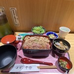 ビフテキ重・肉飯 ロマン亭 - 