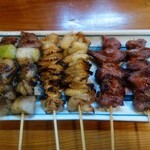 菊乃家本店 - カシラ、鳥皮、タン