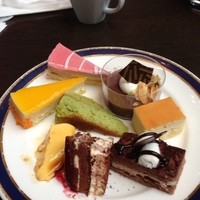リュクス ダイニング ハプナ - 