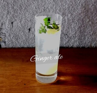 OUT - 自家製ジンジャーエール \1000homemade ginger ale