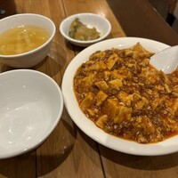 個室中華 頤和園 溜池山王店 - 