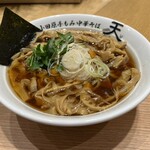 小田原手もみ中華そば 天 - シナチクメン