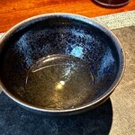 蒼 - じ〜ん。深い…
      この日はもう春の陽気でしたが、それでも変わらず沁み渡ります。
      「コンソメ」と名のつくスープで、至高の旨さです。