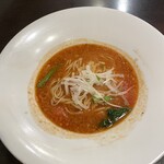 真っ赤ならーめん とまこ - とまとラーメン