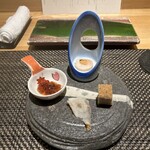 シャンパン&ワインと熟成鮨 Rikyu - 河豚たたき、柚子松風、鶏明太子巻き、筋子沖漬け