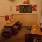 元祖!!旭川手羽先 れんちゃん - 内観