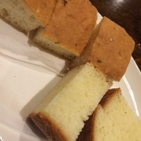 オステリア ラストリカート - フォカッチャ