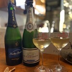 スタンドシャン食 TOKYO恵比寿 Champagne & GYOZA BAR - 