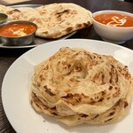 Robin's Indian Kitchen - パロッタ