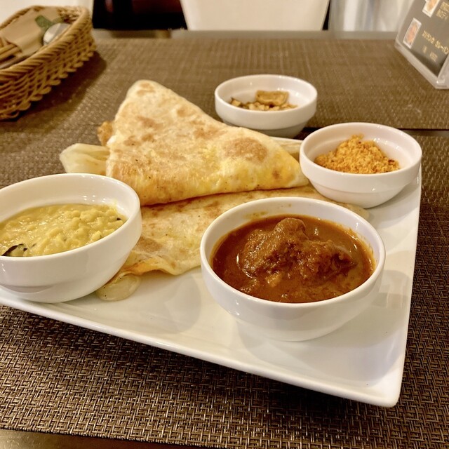 ROYAL TAPROBANE DINING&BAR photo 3