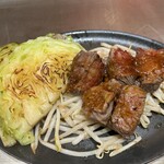 もんじゃ&鉄板 ワイン酒場 JUJUJU - 