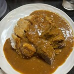 カルダモン． - 牛肉厚切りカレー　豚ロースカツトッピング