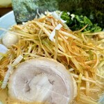Konshinya - ネギラーメン　豚骨味噌