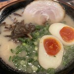 博多ラーメン 万々 - 