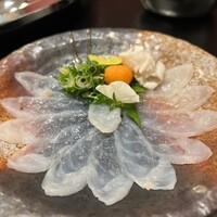 泳ぎとらふぐ活蟹料理 あじ平 曽根崎 - てっさ