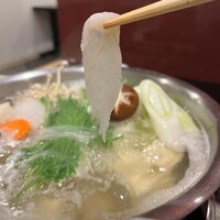 泳ぎとらふぐ活蟹料理 あじ平 曽根崎 - ふぐしゃぶ