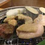 とり焼肉 はちろく - 