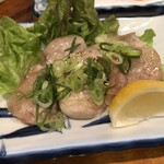 居酒屋 ほまれ - 豚トロ塩焼き@600