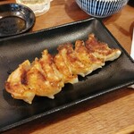 肉汁餃子・もつ焼き 天満のしんちゃん - おつまみ餃子　1口サイズ