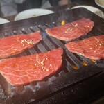 Yakiniku Baru Maru Ushimi-To - 