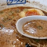 風風ラーメン  - 結構濃厚です！