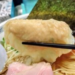 らーめん 稲荷屋 - ワンタンメン大盛りのワンタン