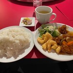 南海飯店 - サービスランチライス大