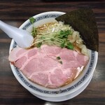 らーめん 稲荷屋 - ワンタンメン大盛り