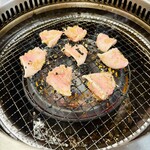 焼肉ホルモン 千里馬 - 