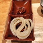 中華蕎麦 とみ田 - 辛味と麺