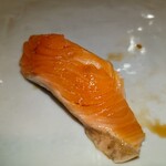 鮨 しもくら - 根室沖：桜鱒(遡上前)
      