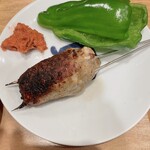 もつ焼 かど - つくねピーマン