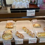 ウエダベーカリー - 