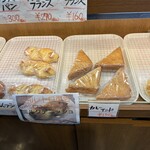 ウエダベーカリー - 