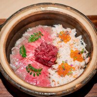 銀座 ちかみつ 六丁目 - サーロイン、ヒレ、蟹、いくらの土鍋ご飯