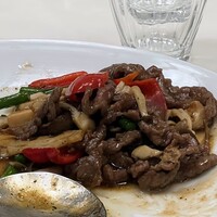 中国料理 盤古殿 新横浜プリンスホテル店 - 牛肉と野菜の黒胡椒炒め